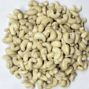 Raw Cashew Nuts WW320