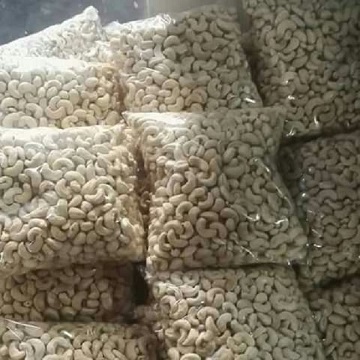 Organic Raw Cashew Nuts WW210 - Image 3